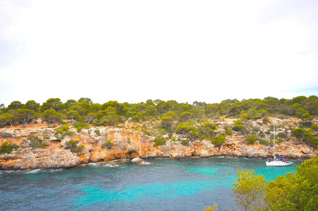 Houm Villa Cala Pi كالا بي الغرفة الصورة